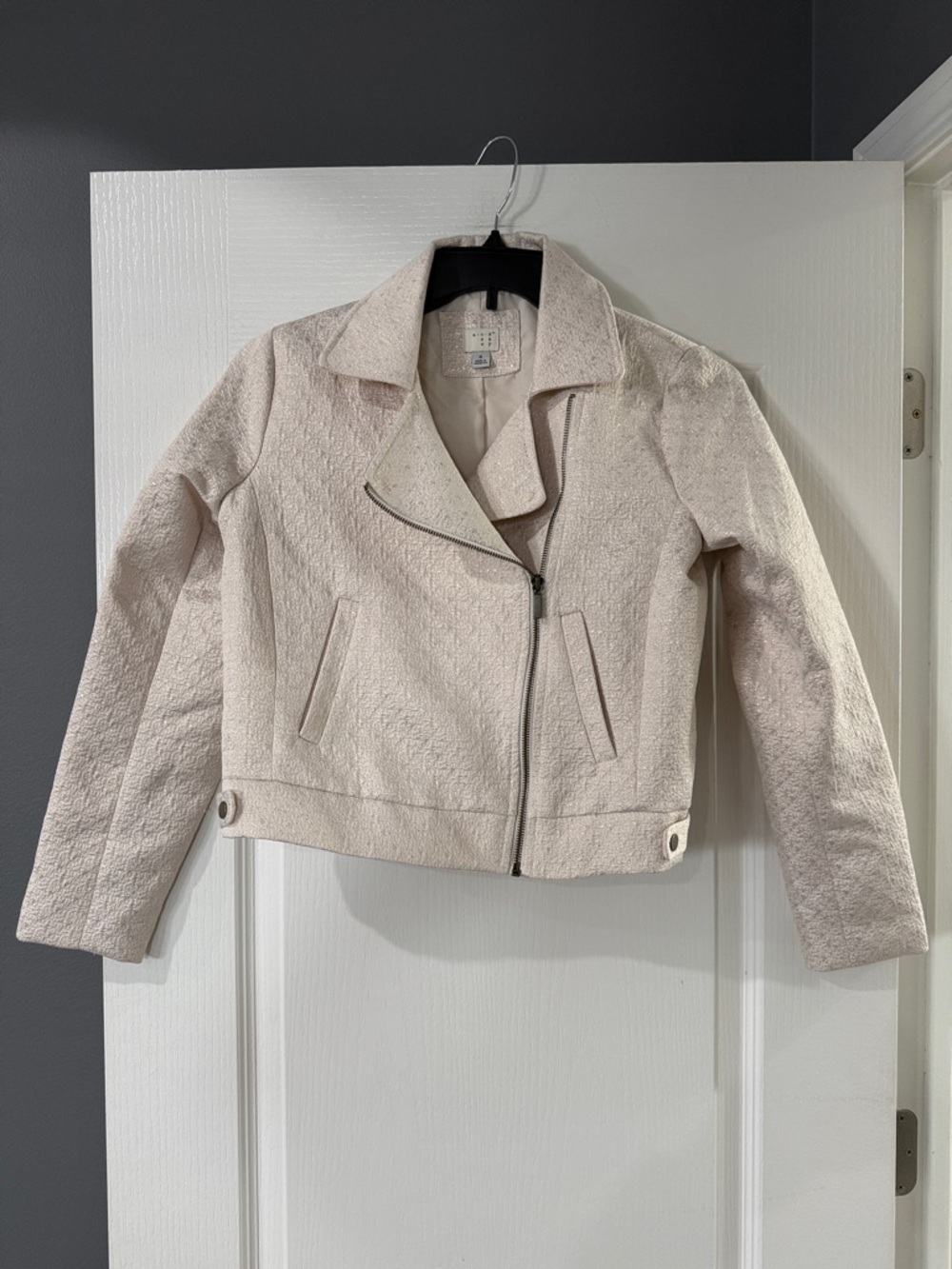 Light Beige with Shimer Gild Women's Textured Moto Jacket size small